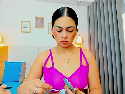 Abbie royy online show from 11.18.25