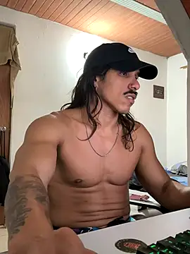 Snapshot of caiiobahia chatting on 12.01.25 caiiobahia online show from 12.01.25