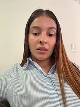 Talia Bonet online show from 06.11.26