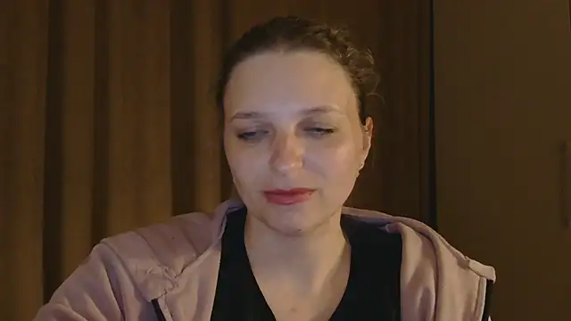 Snapshot of ElisSky301 chatting on 04.11.26 ElisSky301 online show from 04.11.26