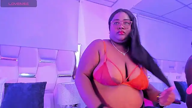 Britanny-Jhonsons online show from 10.30.25