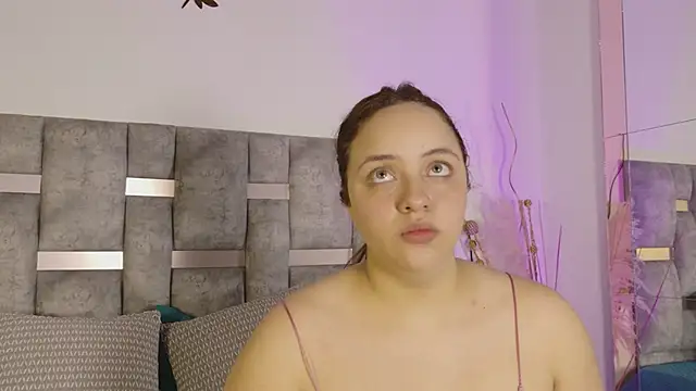 Karina Wong online show from 11.07.25