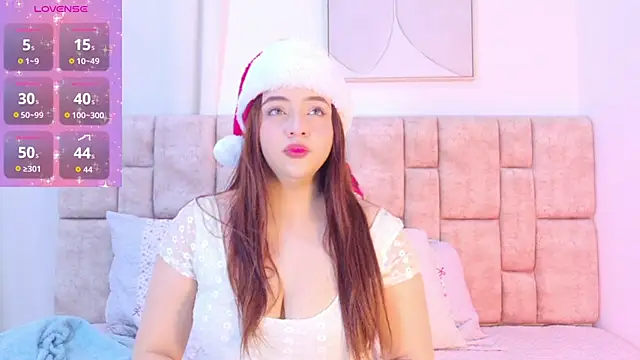 Karina Wong online show from 12.16.25