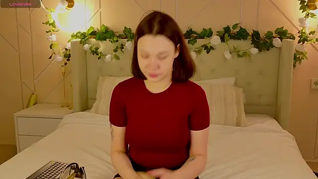 KoriPaul online show from 04.27.26