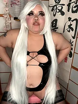 yum3doll online show from 11.07.25