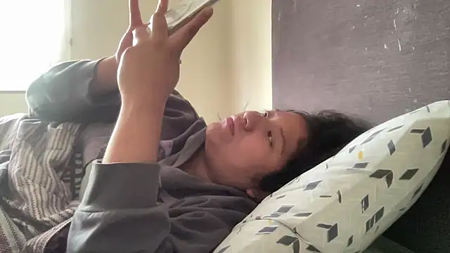 Snapshot of Kmiii21 chatting on 11.07.25 Kmiii21 online show from 11.07.25