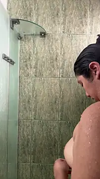 Snapshot of Kmiii21 chatting on 12.02.25 Kmiii21 online show from 12.02.25