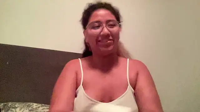 Snapshot of Kmiii21 chatting on 01.14.26 Kmiii21 online show from 01.14.26