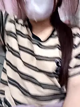 Snapshot of Meo_25 chatting on 01.14.26 Meo 25 online show from 01.14.26