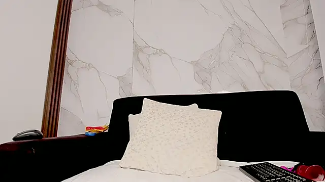 Cleopatriagad online show from 03.15.26