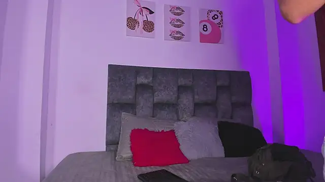 kittymonroe1 online show from 06.07.26