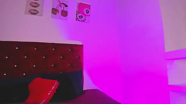 kittymonroe1 online show from 07.17.26