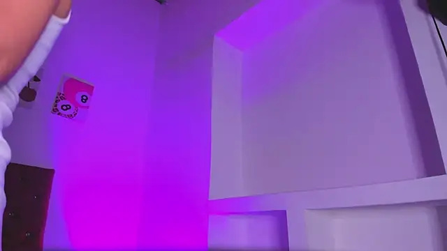 kittymonroe1 online show from 07.19.26