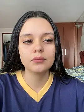 Selena Roa online show from 05.07.26