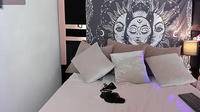 mirandaduboiss online show from 07.28.26