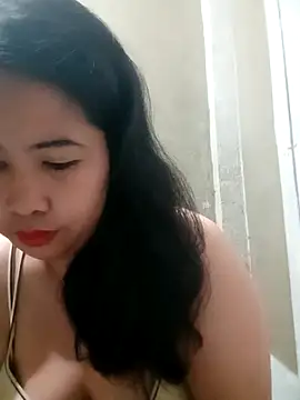 Creamy Pussycat28 online show from 11.21.25