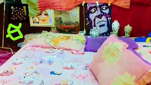 Snapshot of horni4luv chatting on 12.14.25 horni4luv online show from 12.14.25