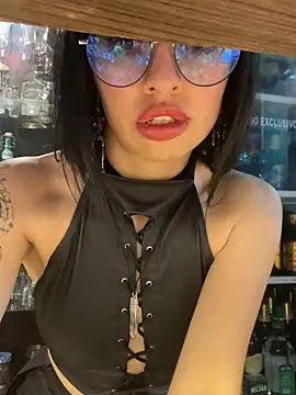 Chuchii05 online show from 12.20.25