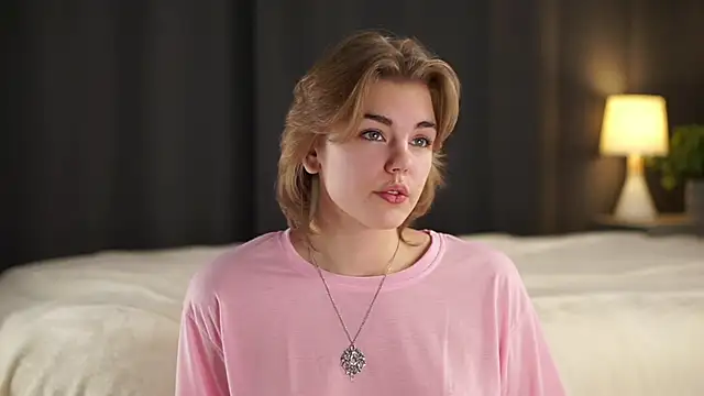 MelodyBaur online show from 11.08.25