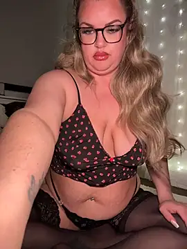 Scottish Milf Bella xo online show from 03.13.26