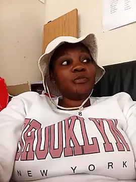 blackbeautyxx92 online show from 12.03.25