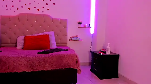 eimyy rouse online show from 03.03.26