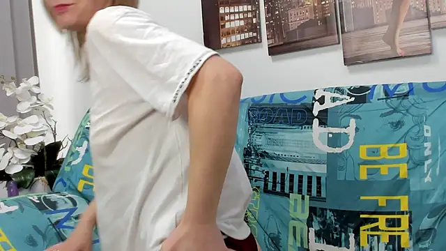 Snapshot of Tenderly_Sophie chatting on 03.02.26 Tenderly Sophie online show from 03.02.26