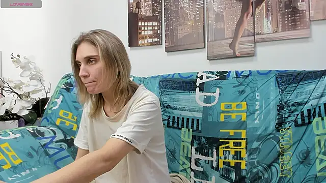 Tenderly Sophie online show from 04.28.26