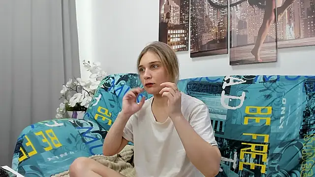 Tenderly Sophie online show from 05.27.26