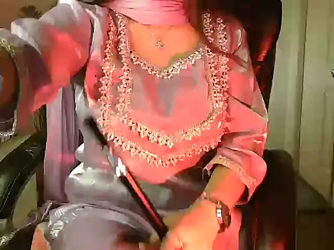 Lusty 365 24x7 online show from 03.20.26