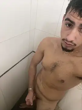 Snapshot of Gduende7 chatting on 04.07.26 Gduende7 online show from 04.07.26