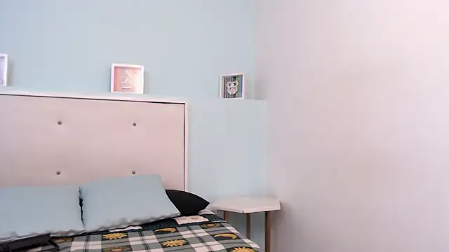 SusanWilliams  online show from 03.12.26