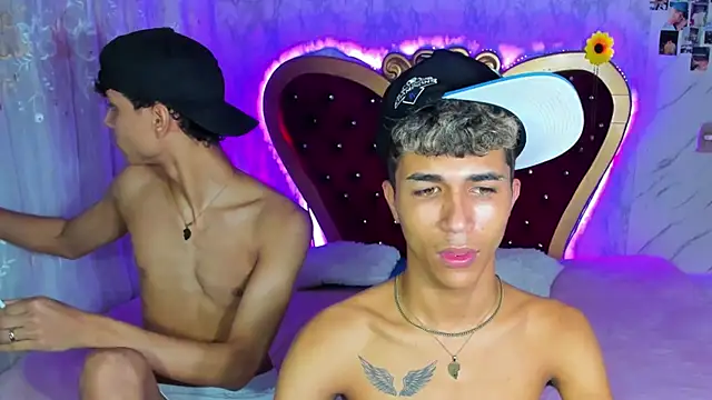 Snapshot of boyswantingplay chatting on 03.12.26 boyswantingplay online show from 03.12.26