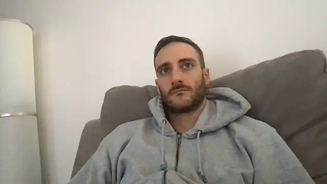 Snapshot of LukaShyGuy chatting on 02.05.26 LukaShyGuy online show from 02.05.26