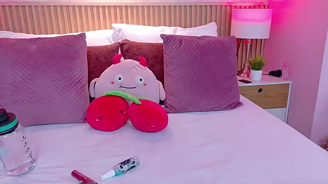 AdelineJhones online show from 02.28.26