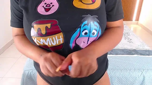 rosselyn  online show from 03.17.26