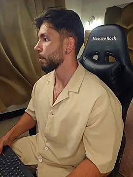 Snapshot of JACKSON_STIFLER chatting on 11.19.25 JACKSON STIFLER online show from 11.19.25