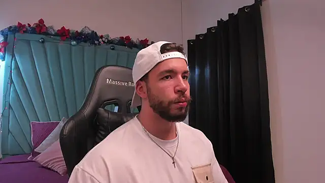 Snapshot of JACKSON_STIFLER chatting on 12.14.25 JACKSON STIFLER online show from 12.14.25