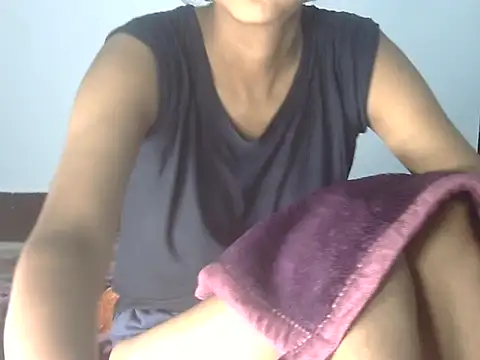 Snapshot of Bhan3 chatting on 10.25.25 Bhan3 online show from 10.25.25