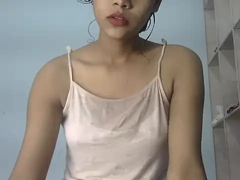 Snapshot of Bhan3 chatting on 11.02.25 Bhan3 online show from 11.02.25