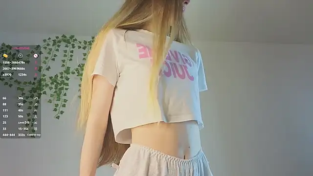 KissyCloud online show from 11.17.25