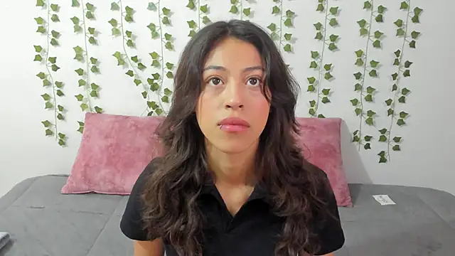 Snapshot of emily_jonessxx chatting on 03.02.26 emily jonessxx online show from 03.02.26