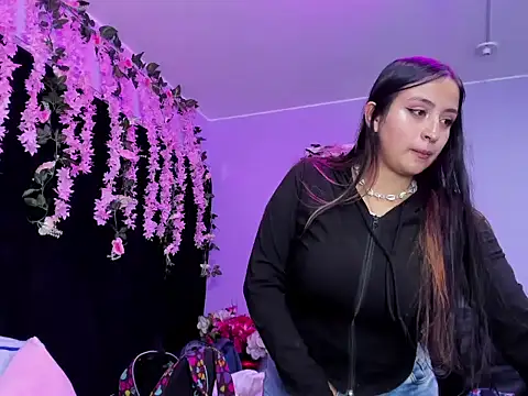 Gabyy Cooper  online show from 05.24.26