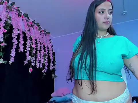 Gabyy Cooper  online show from 06.13.26