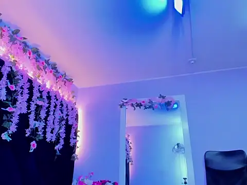 Gabyy Cooper  online show from 07.04.26