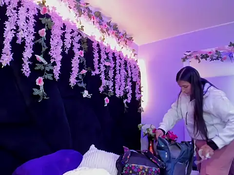Gabyy Cooper  online show from 07.24.26