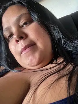 Snapshot of jasminboobs_ chatting on 12.13.25 jasminboobs online show from 12.13.25