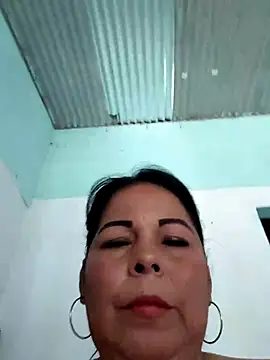 mother2-divorced online show from 10.25.25