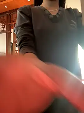 Emily-y online show from 12.15.25