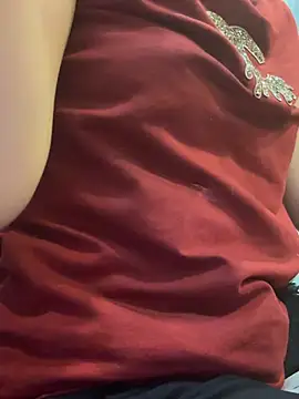 Snapshot of Emily-y chatting on 01.11.26 Emily-y online show from 01.11.26